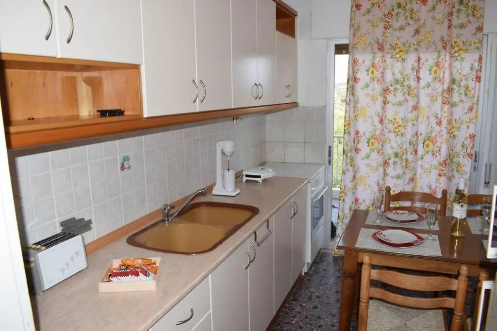 Marija Apartment With A Sea View Terrace! Nea Moudania